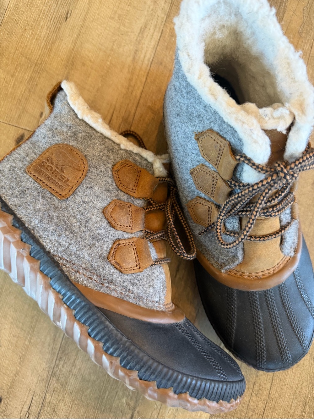 Sorel Out N About Plus Waterproof Felt Duck Boots | Gray Tan